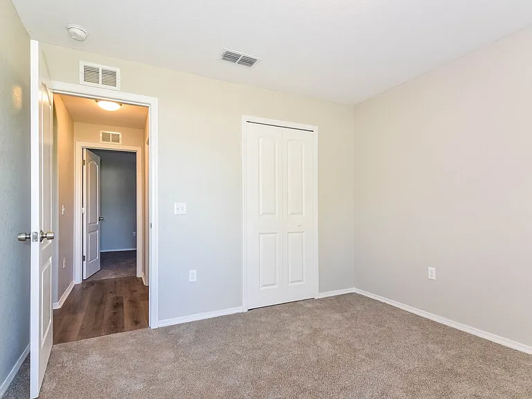 8179 Woodvine Cir — Photo 12