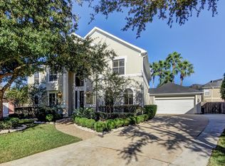 1607 Ashbury Park Dr, Houston, TX 77077