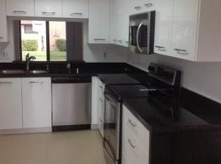 2205 NW 37th Ave, Pompano Beach, FL 33066