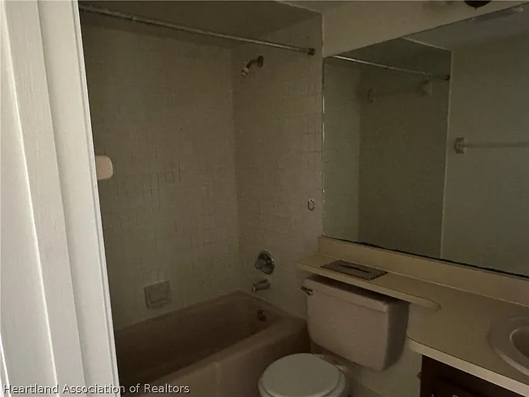 5544 Matanzas Dr — Photo 9