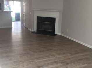 332 Paden Cove Trl, Lawrenceville, GA 30044