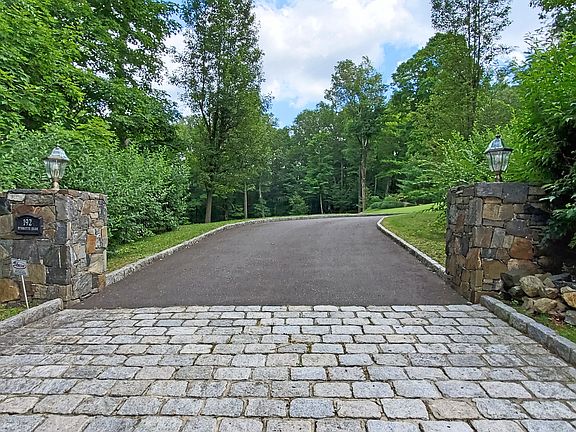 192 Bennetts Farm Road