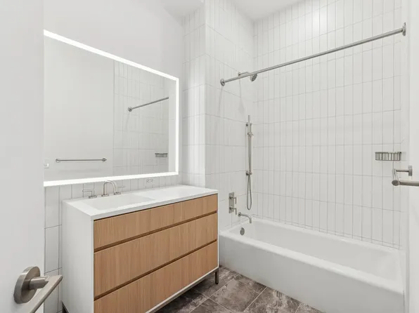 499 President Street image 9 of 28