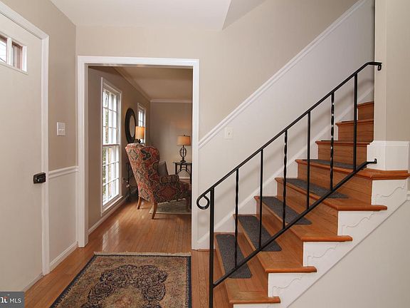 5th image of 10802 James Halley Dr