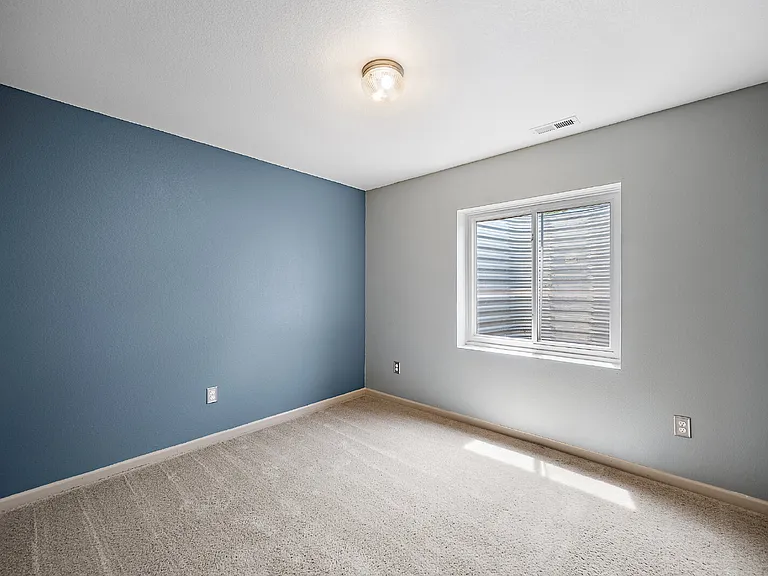 2211 Downend St — Photo 33