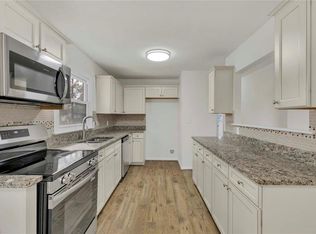 1110 74th St, Newport News, VA 23605