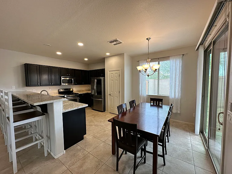 17845 W Desert Trumpet Rd — Photo 5