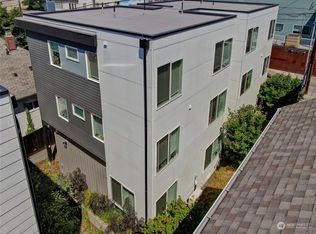 5266 Brooklyn Ave NE, Seattle, WA