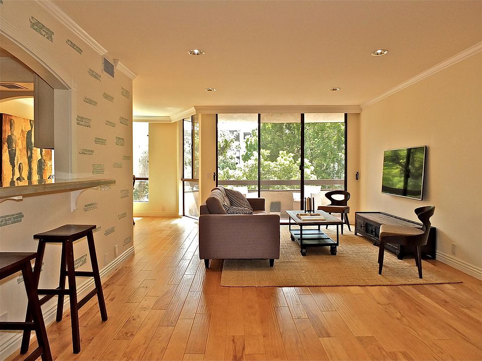 1st image of 750 S Spaulding Ave APT 203