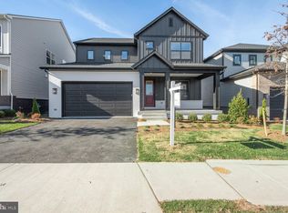 22765 Orchard Grove Dr, Ashburn, VA 20148