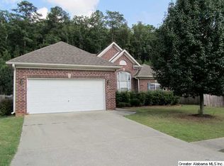 2362 Forest Lakes Ln, Sterrett, AL 35147