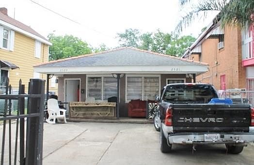 1st image of 2521 Arts St
