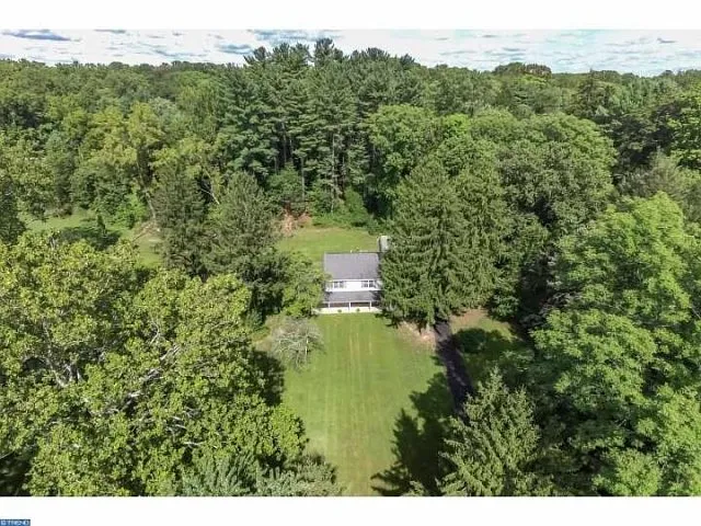 415 Mount Alverno Rd photo 1