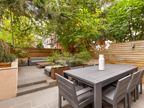 226 6th Avenue image 7 of 20