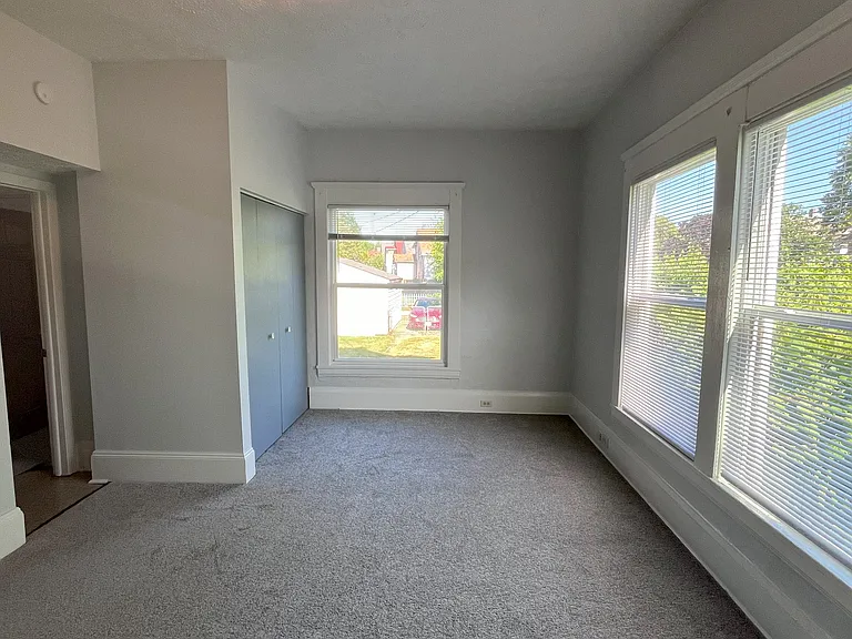 3231 Scranton Rd #1 — Photo 11