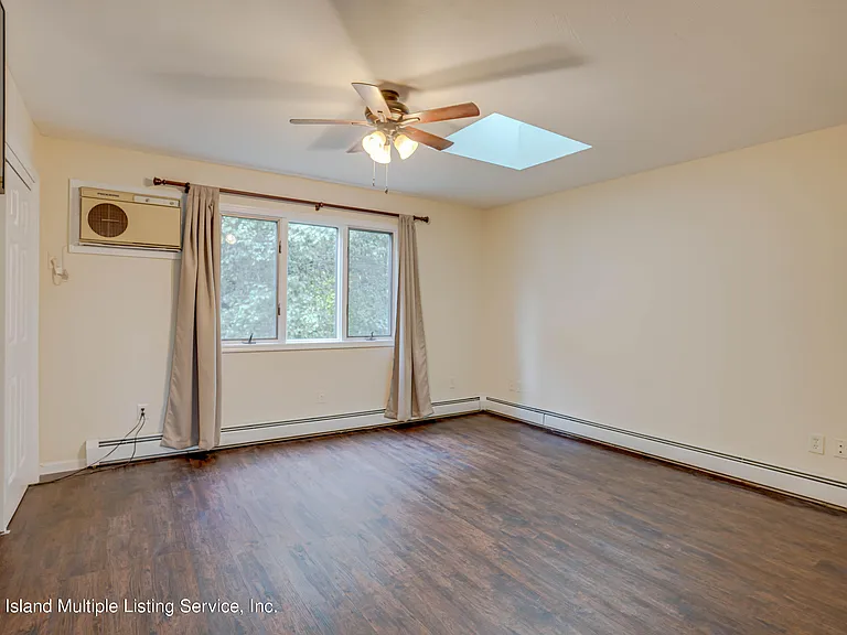 307 S Railroad St — Photo 13