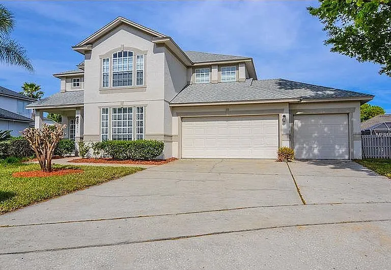 8019 Glitter Ct — Photo 25