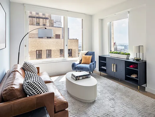 Rented by Compass | media 9