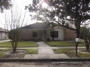 12010 Manorgate Dr, Houston, TX 77031