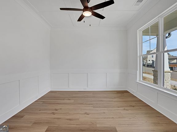 5th image of 131 Marble Tree Way