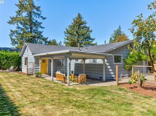 7623 SW 49th Ave, Portland, OR 97219