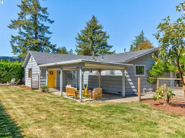 7623 SW 49th Ave, Portland, OR 97219