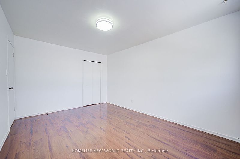 Toronto House for rent - 3 Bedrooms — photo 17
