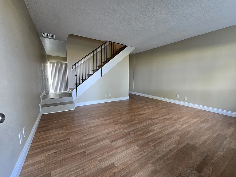 7015 El Dorado Dr — Photo 2