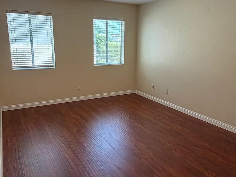 5818 Wispy Winds St — Photo 13