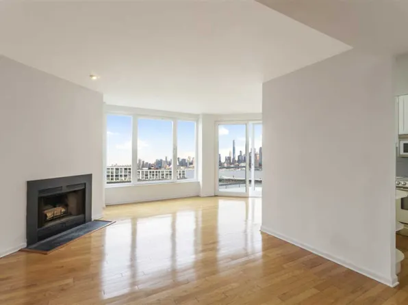 600 Harbor Blvd Unit 1027, Weehawken, NJ 07086