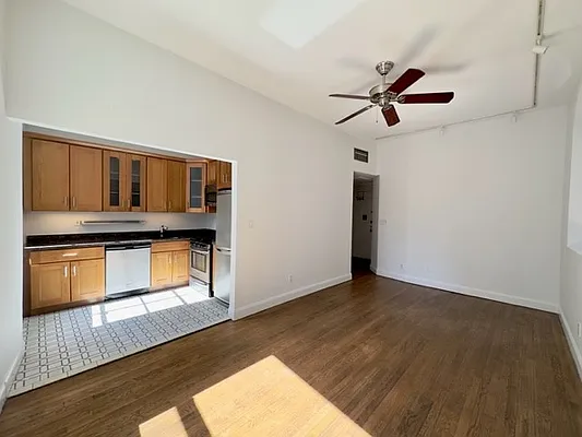 Rented by Brown Harris Stevens | media 12