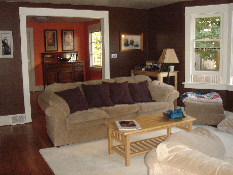 2nd image of 614 NW 79th St