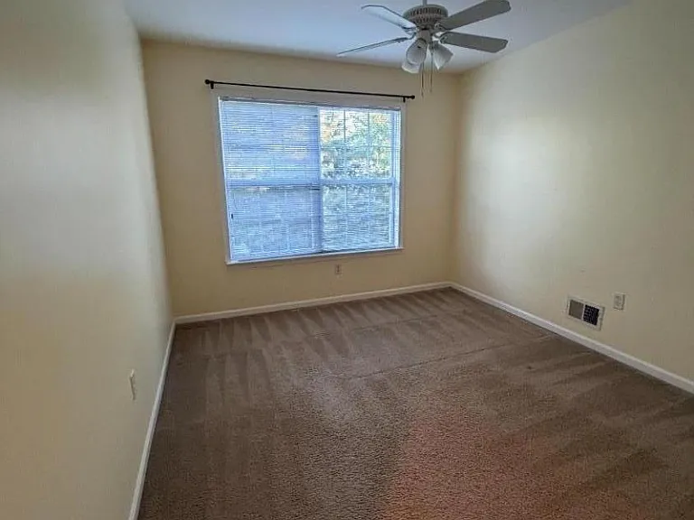 37 Mindy Dr — Photo 25