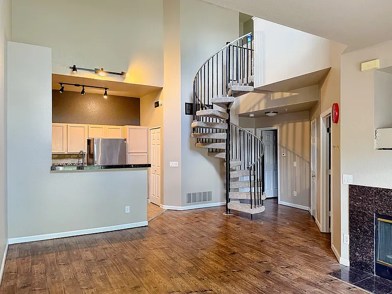 8707 E Florida Ave #406 — Photo 5