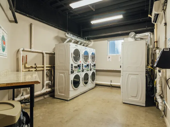 361 Newark Avenue image 11 of 13