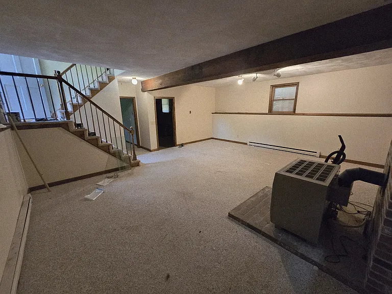35 N Lowell Rd — Photo 14