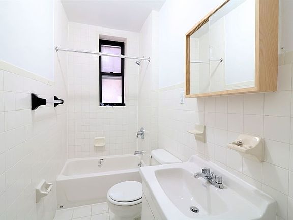 5th image of 504 W 172nd St APT 2D