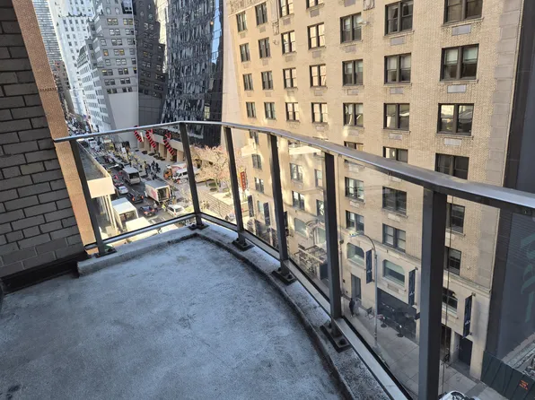 41 West 58th Street image 17 of 19