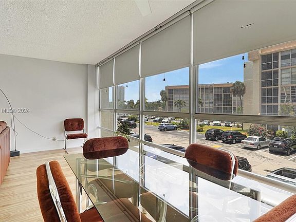 3rd image of 501 Three Islands Blvd APT 209