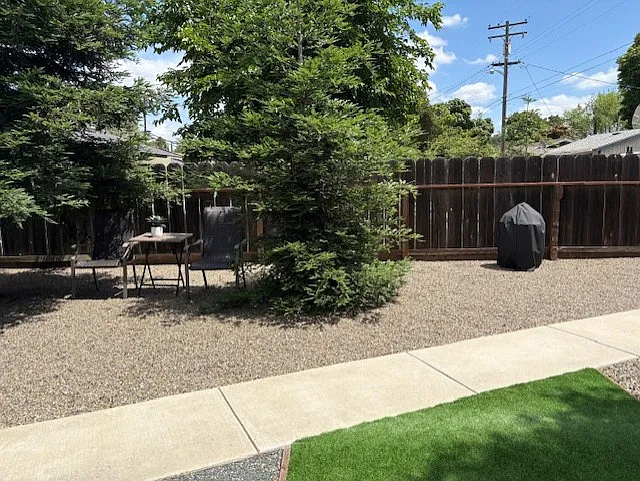 2300 E Orangeburg Ave — Photo 13