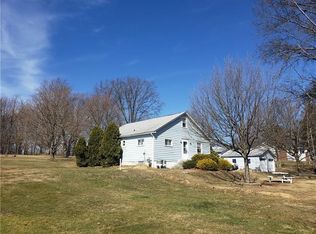 3116 Old Pittsburgh Rd, New Castle, PA 16101