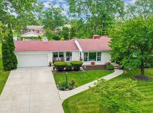 348 Ruff Dr, Monroe, MI 48162