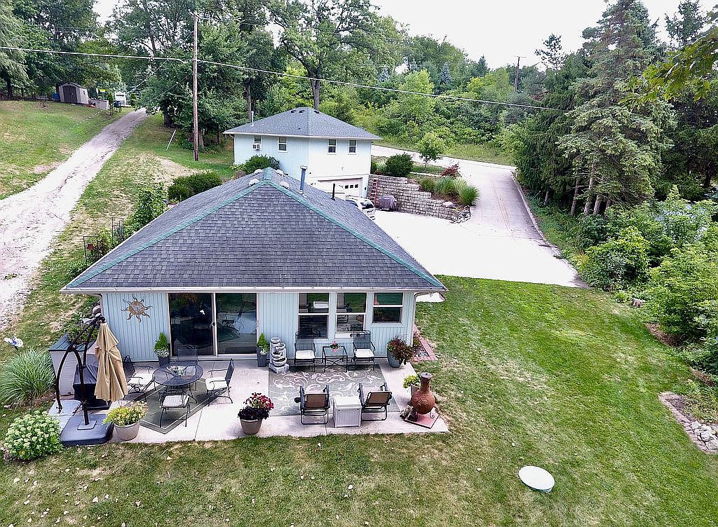 1733 Triangle Lake Rd, Howell, MI 48843 Zillow