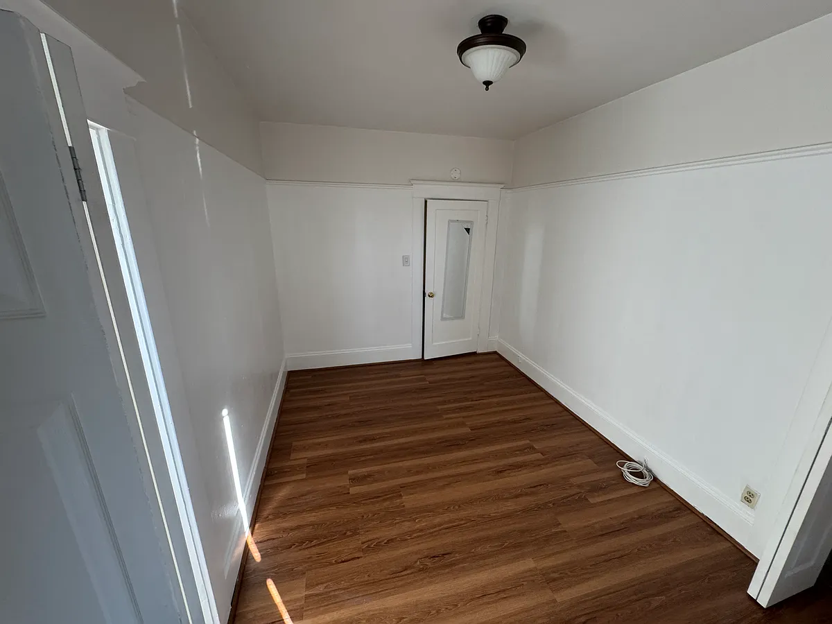 Building Photo - 2021 Nevin Ave
