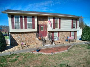 1145 Holly Creek Rd, Greeneville, TN 37745