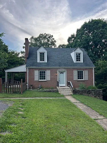 1215 Heath Ave #1 Photo 1