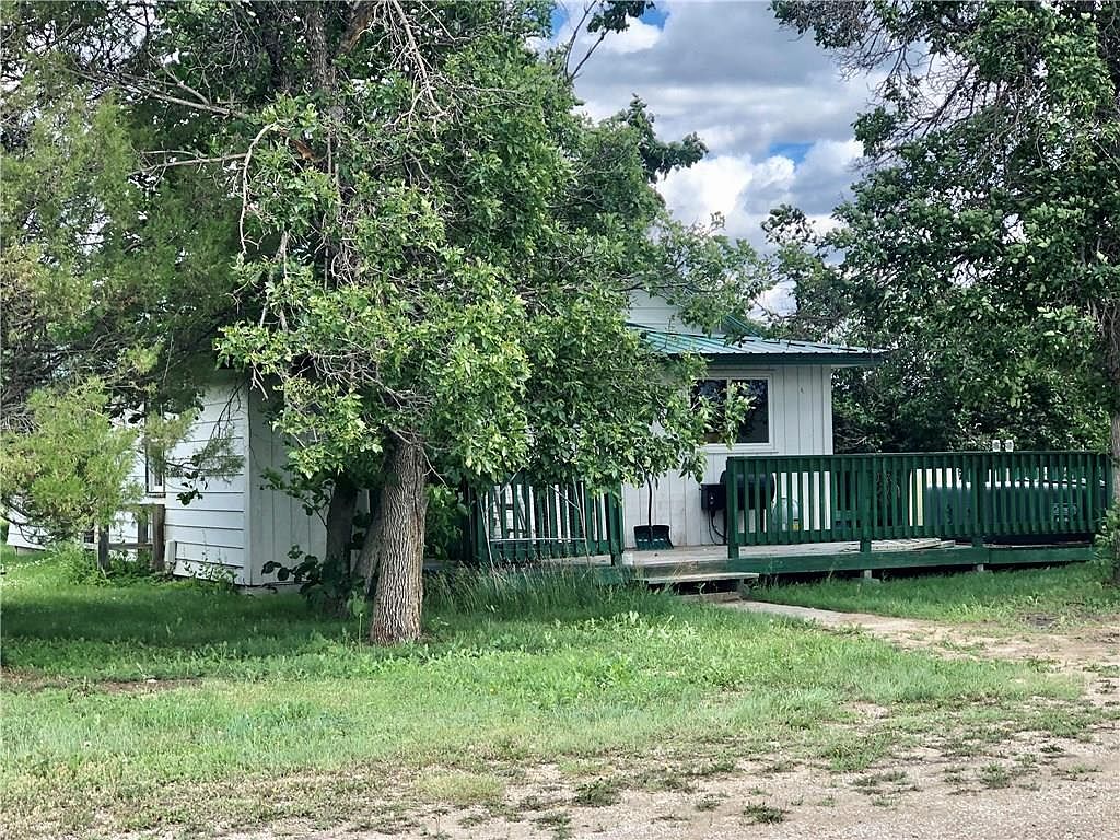 231 1st St, Grass Range, MT 59032 Zillow