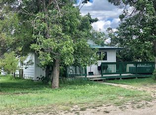 231 1st St, Grass Range, MT 59032