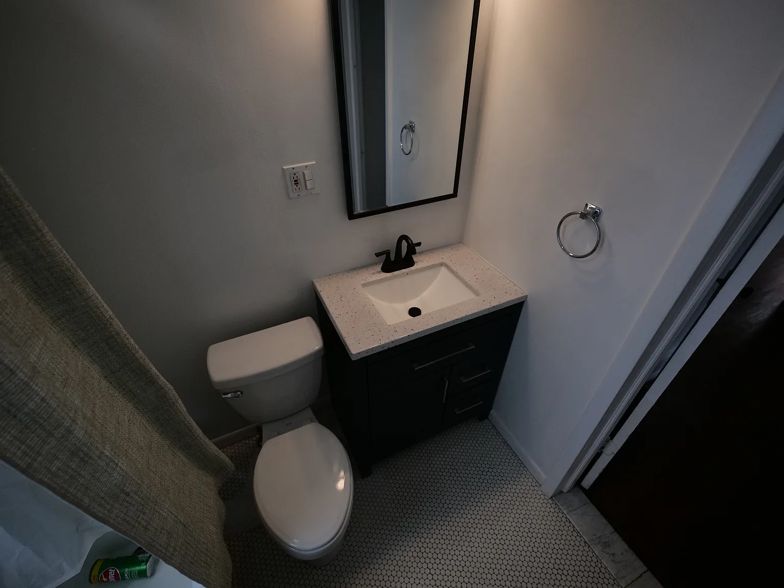 2 bed, 1200 sqft, $1,500 — Photo 4