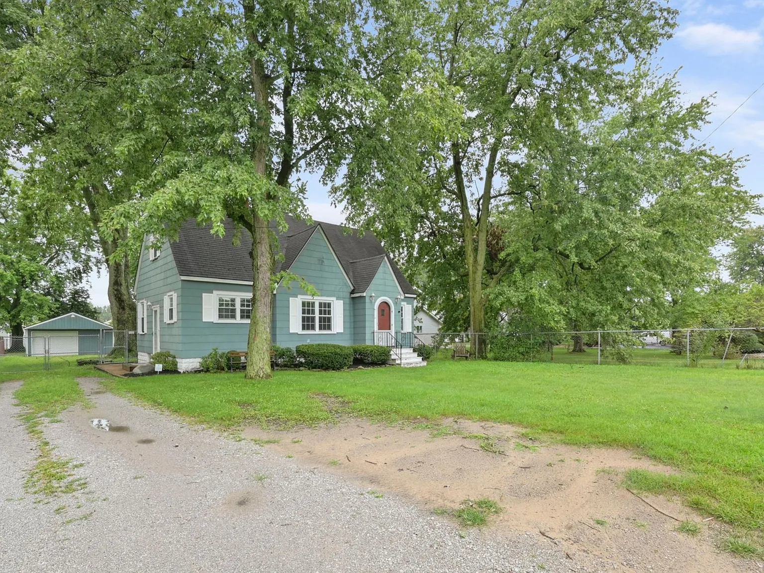 3 bed, 1372 sqft, $1,500 — Photo 4